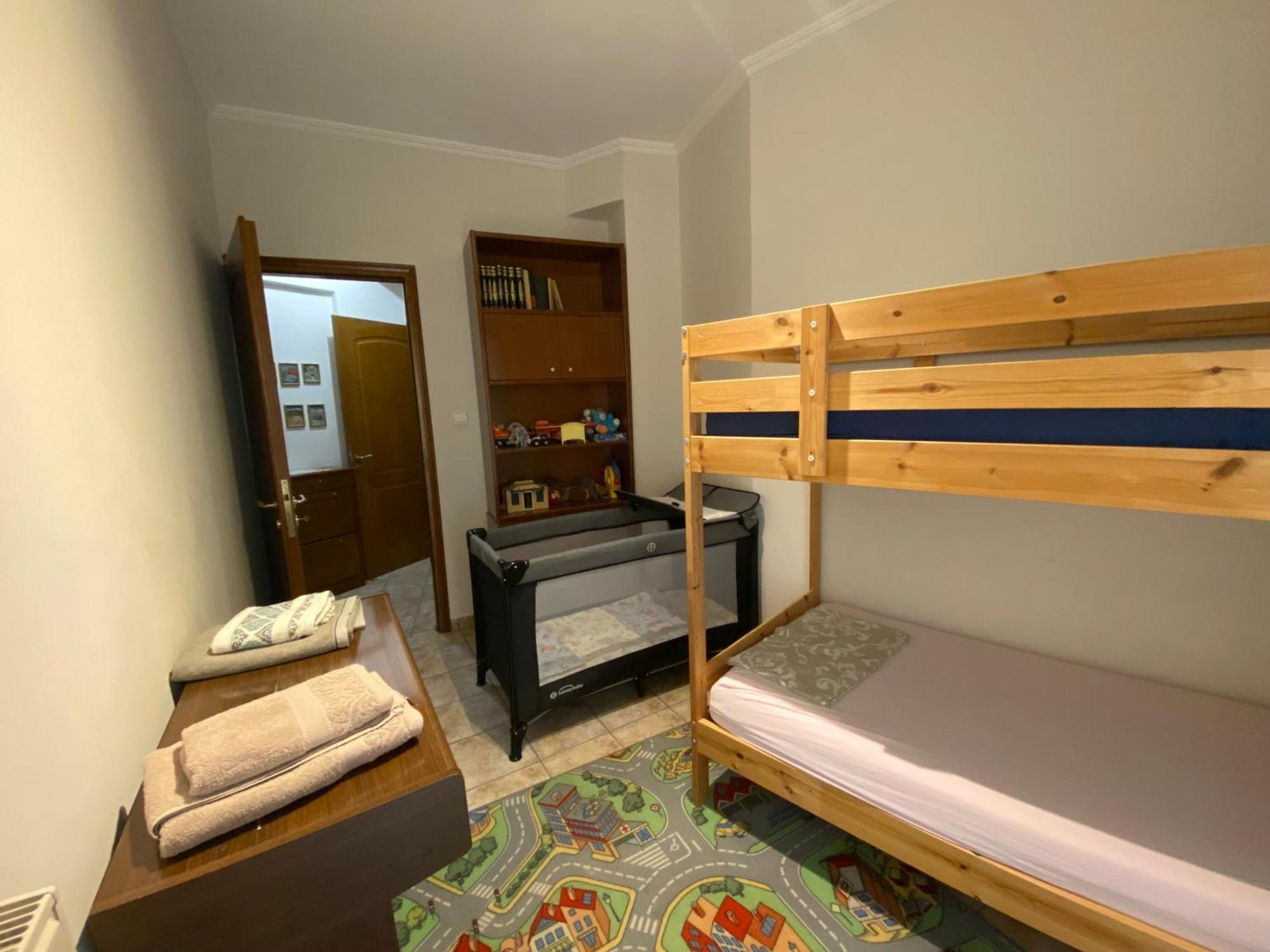 Cozy & Quiet City Apartment Tríkala Kültér fotó