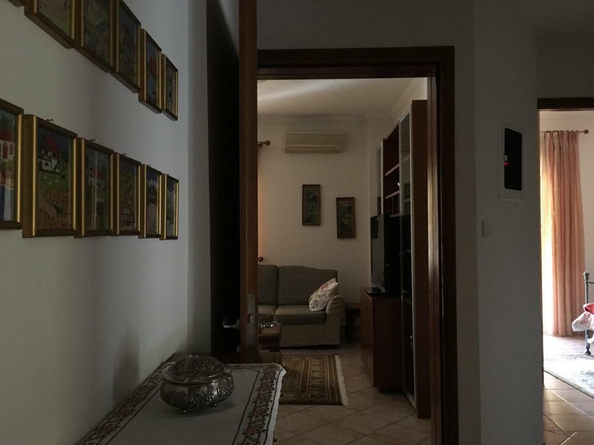 Cozy & Quiet City Apartment Tríkala Kültér fotó