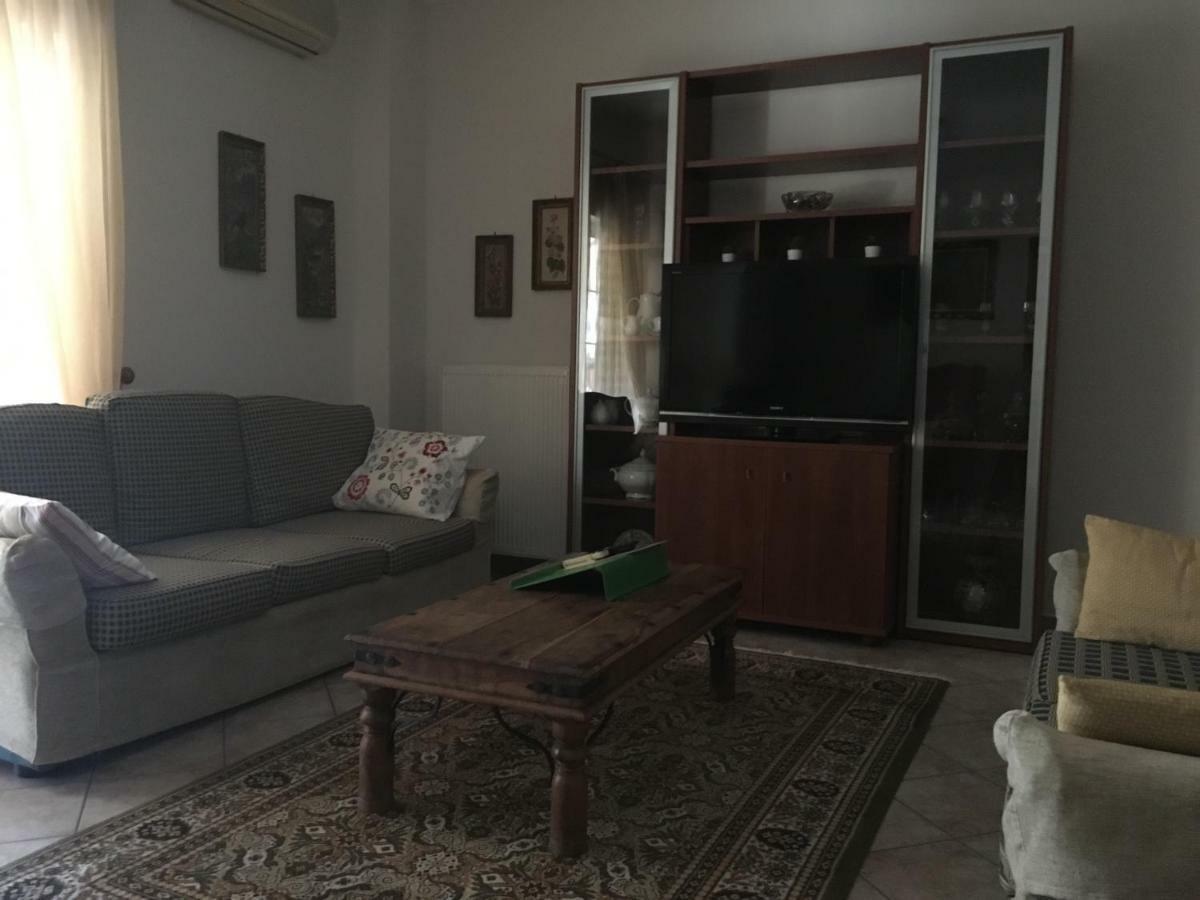 Cozy & Quiet City Apartment Tríkala Kültér fotó